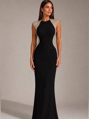 ✨ Elegant Xscape Black Evening Gown – Size 4